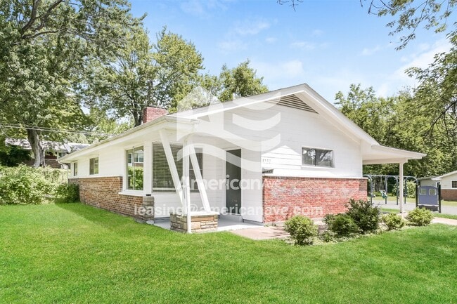 Building Photo - 9730 Lanier Dr