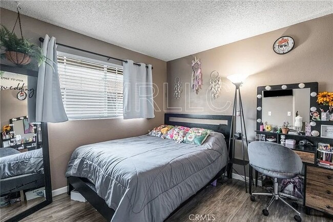 Building Photo - 196 Whitney Ave