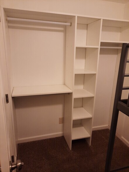 Building Photo - 1360 E 450 S