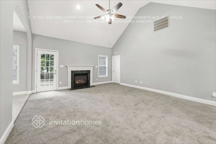 Building Photo - 2367 Eagle Glen Ct