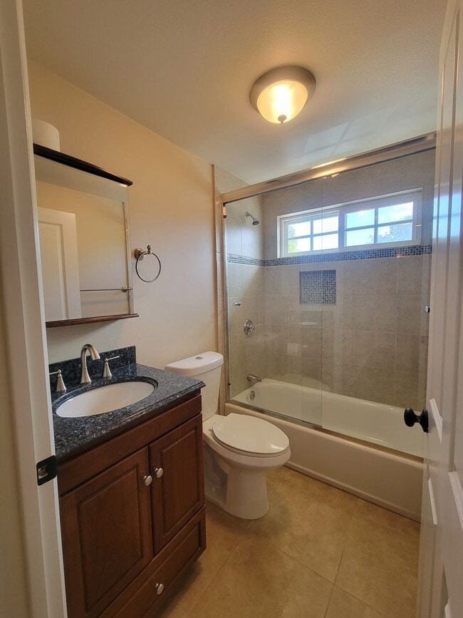 Building Photo - 3240-3242 Cerritos Ave