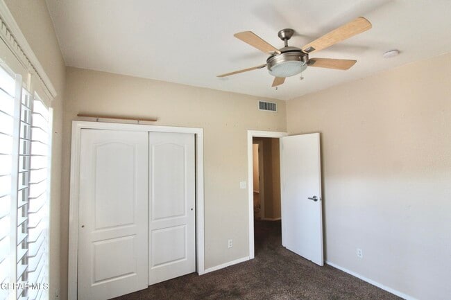 Building Photo - 6101 Los Siglos Dr