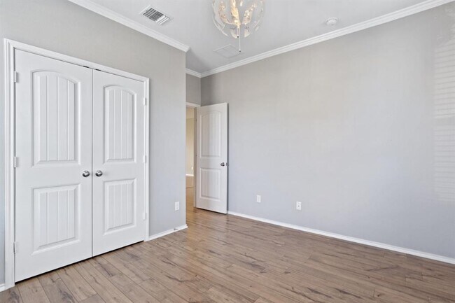 Building Photo - 18601 Pencil Cactus Dr