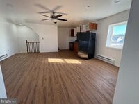 Building Photo - 2715 Hammonds Ferry Rd