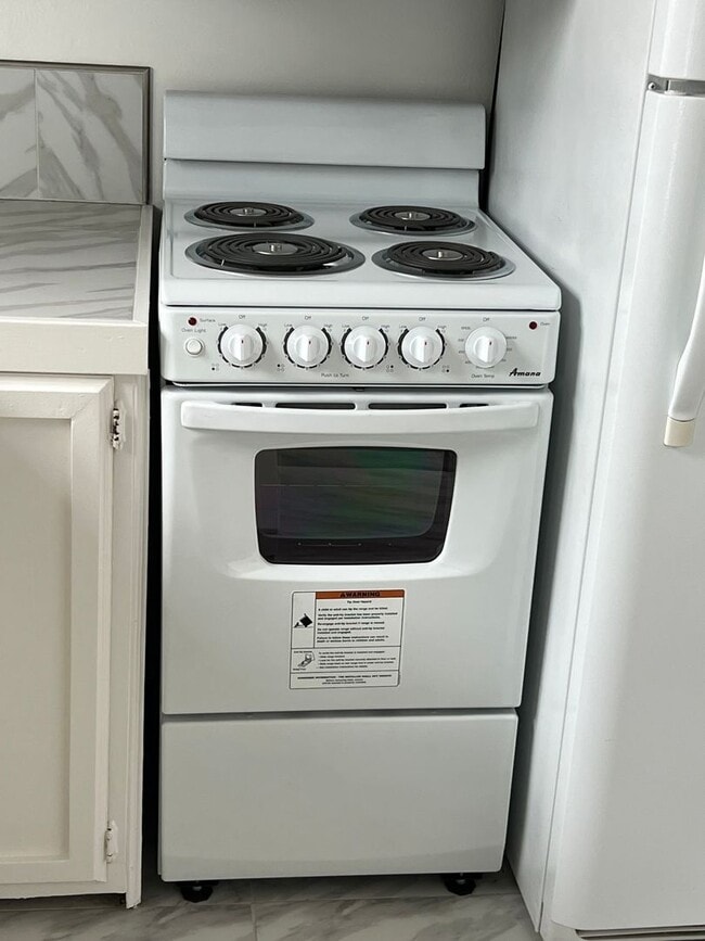 Building Photo - Updated Granny Unit-Prime Montgomery Villa...