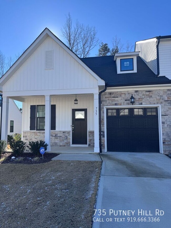 Primary Photo - 735 Putney Hl Rd