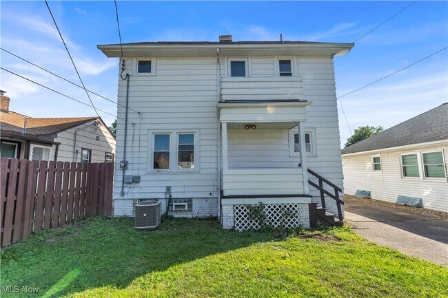 Building Photo - 8302 Pinegrove Ave