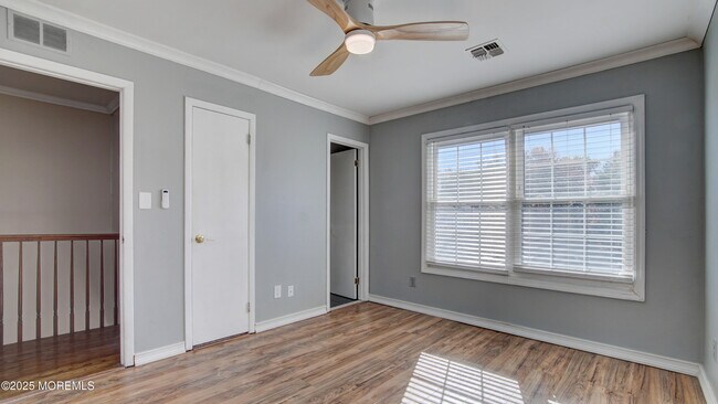 Building Photo - 60 County Rd