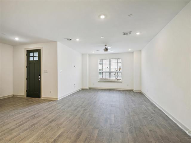 Building Photo - 543 Eiseley Dr
