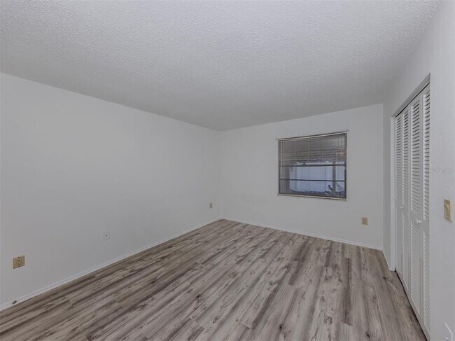 Building Photo - 662 Substation Rd