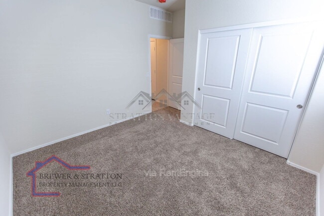 Building Photo - 44498 W Palo Aliso Way