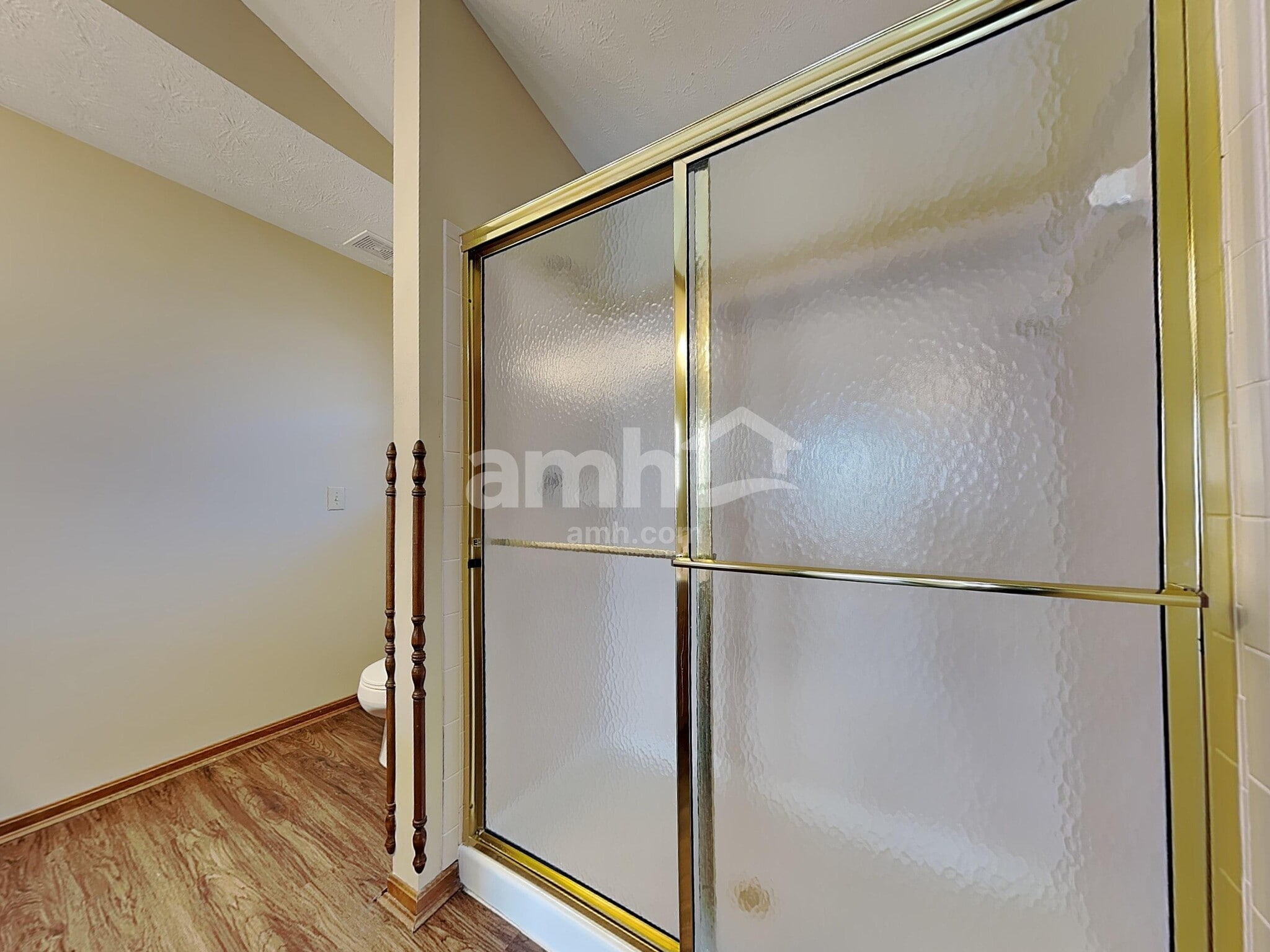 Building Photo - 6471 Willow Bend Dr