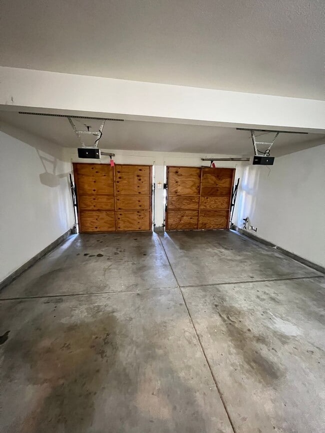 Building Photo - 2 Bedroom Condo in Del Mar Highlands.
