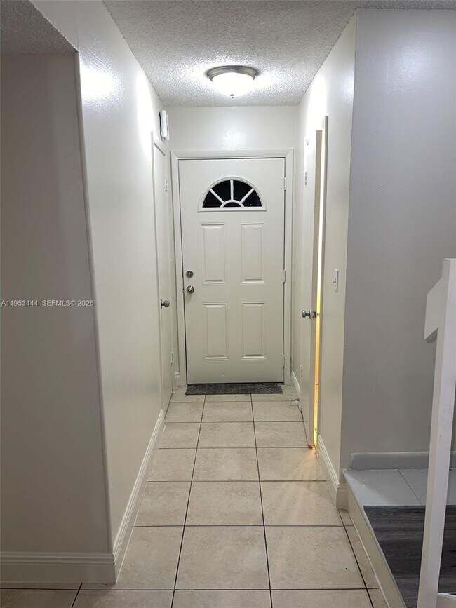 Building Photo - 5953 NW 25th Ct