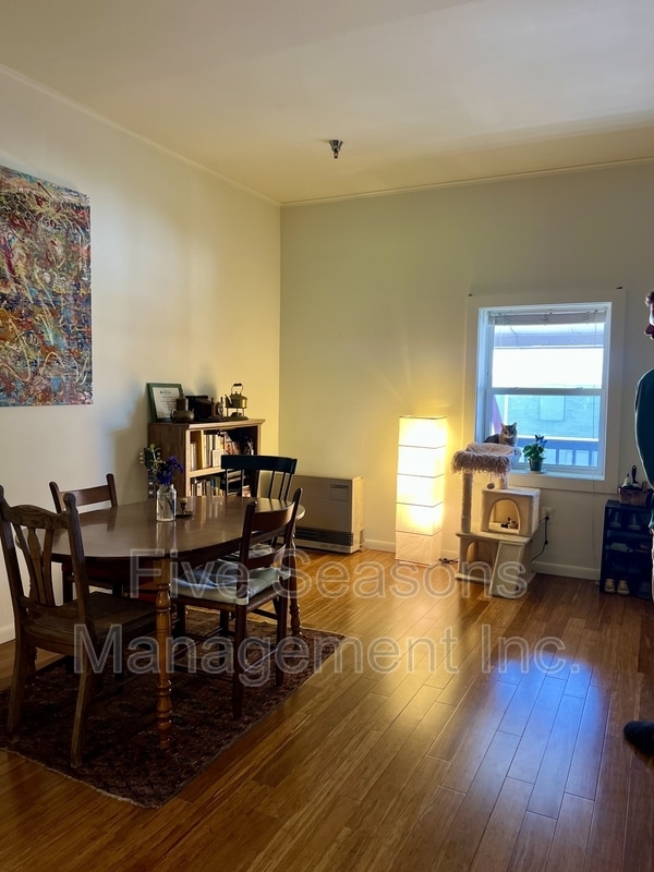 Building Photo - 194 North St