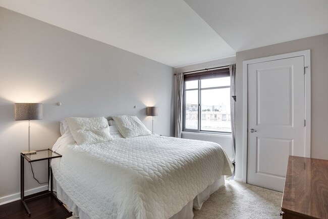 Building Photo - 475 K St NW