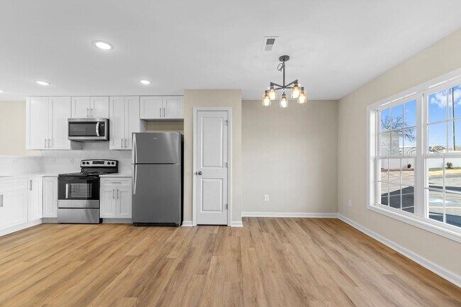 Building Photo - ***NEW CONSTRUCTION 2BR 2BATH Fort Bragg Manchester Gate less then 5 miles