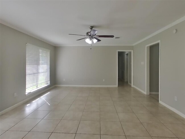 Building Photo - 25568 Dogwood Ln