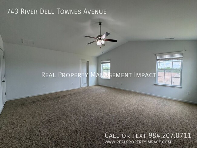 Building Photo - 743 River Dell Townes Ave.