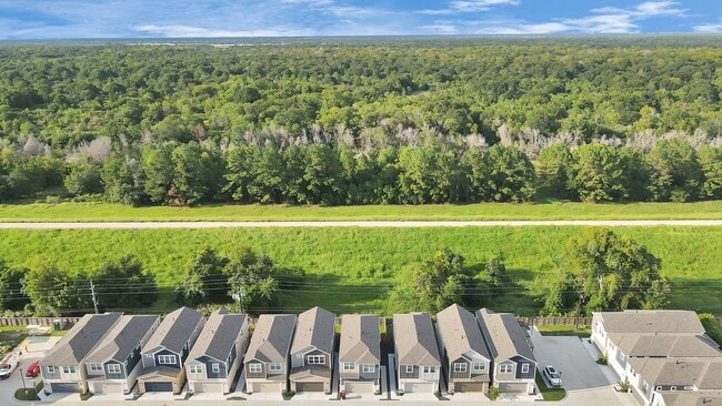Building Photo - 1526 Parkland Oak Dr