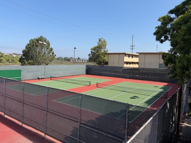 Building Photo - Fully Furnished Condo in the Heart of San Diego | 2 Parking Spaces, In-Unit Laundry, & Luxury Ame...