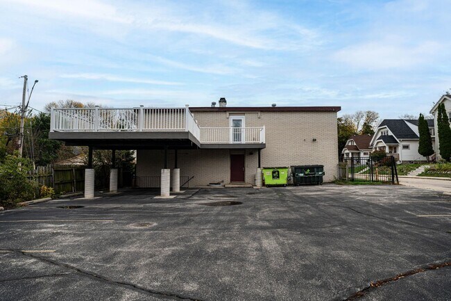 Building Photo - 935-937 N 37th St.