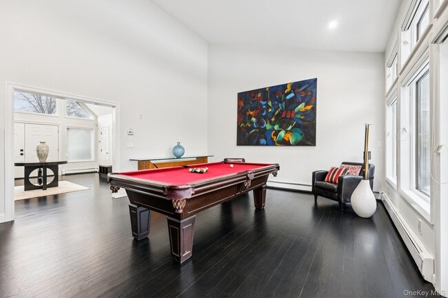 Building Photo - 6 Carol Ln