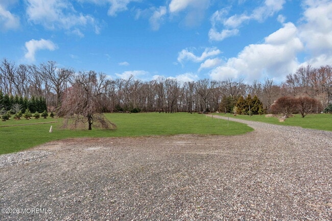 Building Photo - 460 Brickyard Rd