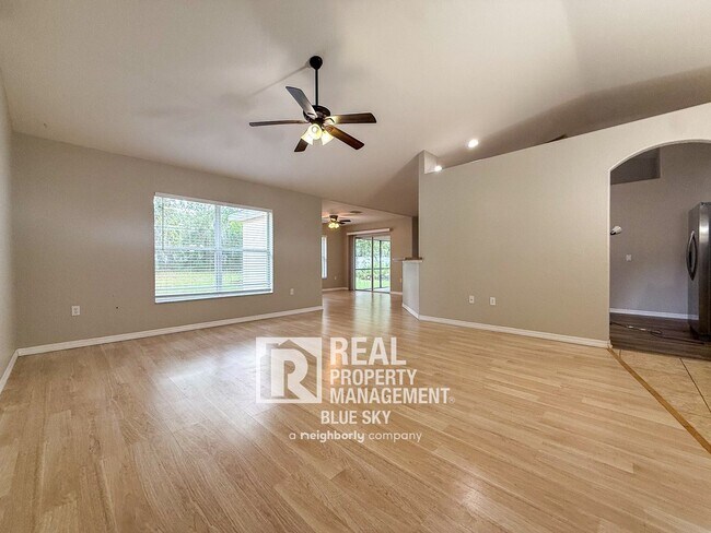 Building Photo - 12336 Jaybird Rd