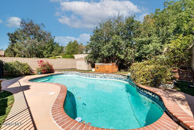 Building Photo - 2676 Santa Ynez Ave