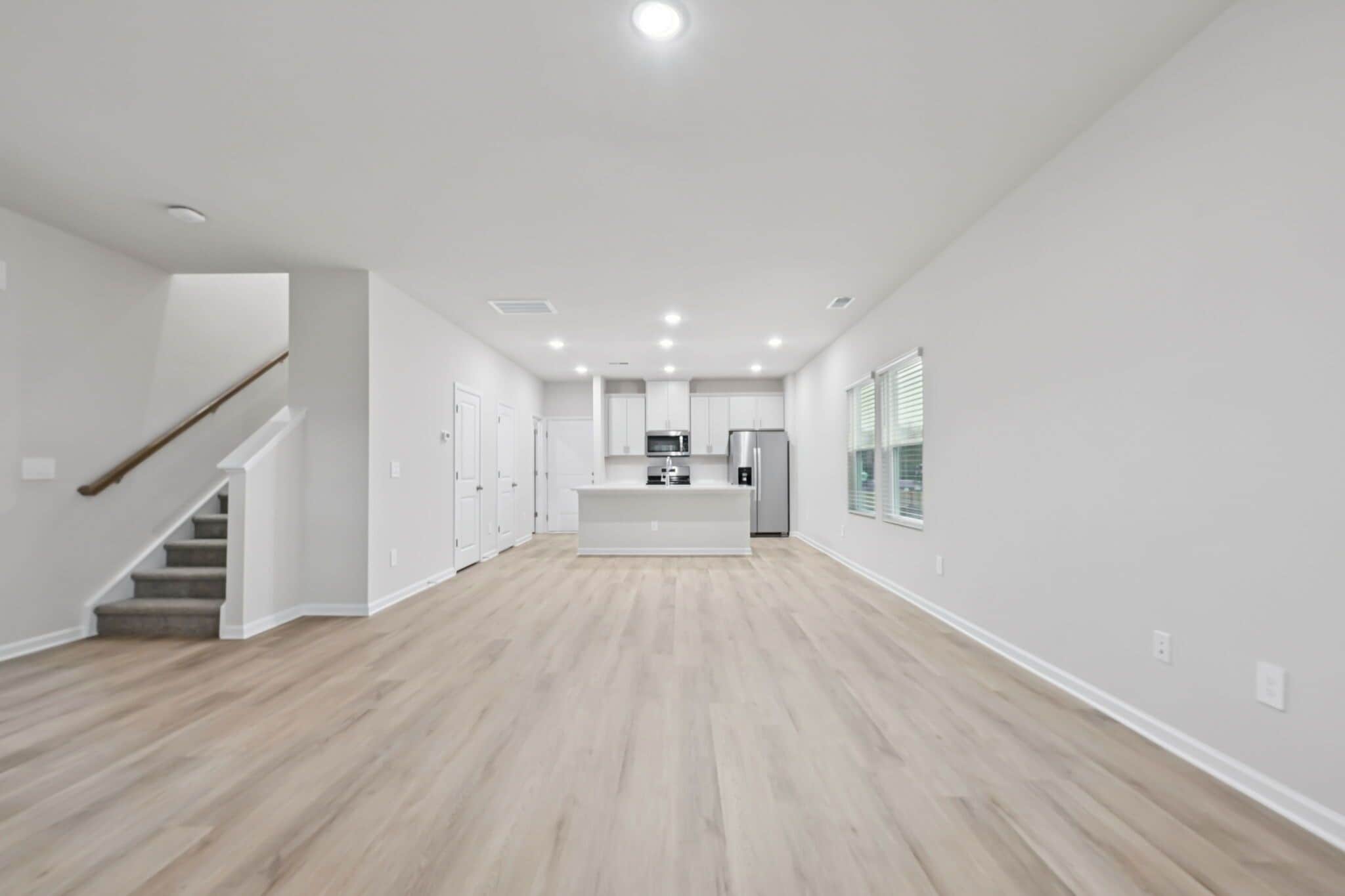 Building Photo - 723 Chandler Stone Dr