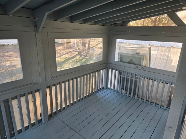 Building Photo - 35312 N Newport Hwy