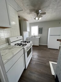 Building Photo - 5925 E 200 N