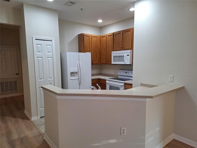 Building Photo - 3709 Parkridge Cir