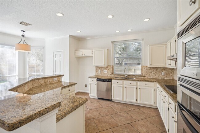 Building Photo - 12831 Dove Point Ln