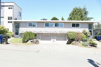 Building Photo - 1802 NW 89th St