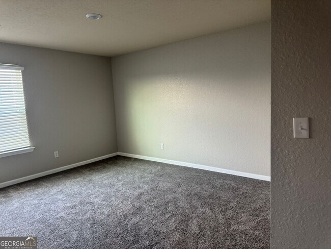 Building Photo - 3475 Ridge Hill Pkwy
