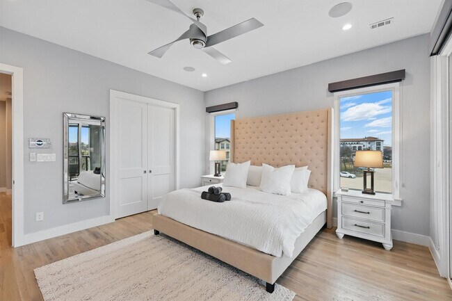 Building Photo - 428 Highwoods Trl