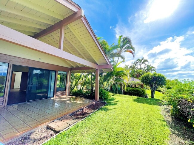 Building Photo - Pet Friendly Aiea Townhouse