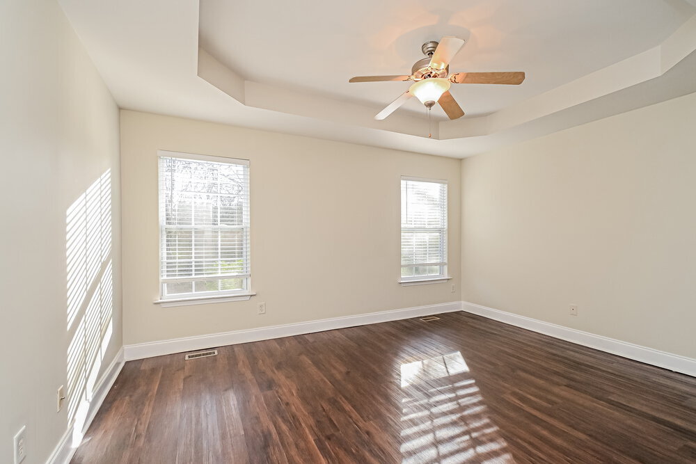 Building Photo - 1565 Bridgecrest Dr