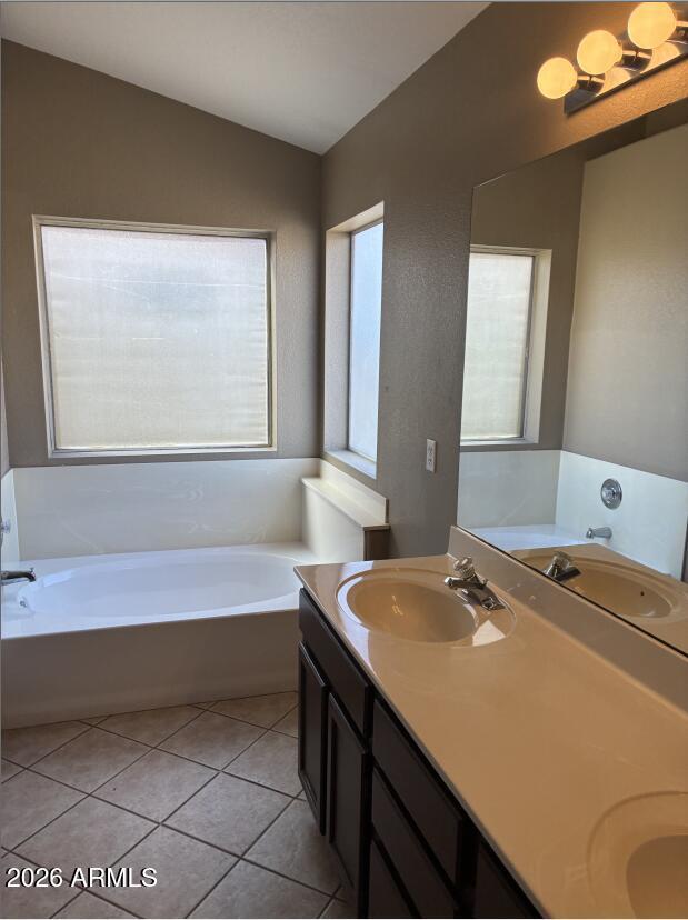 Building Photo - 2316 E San Tan Dr