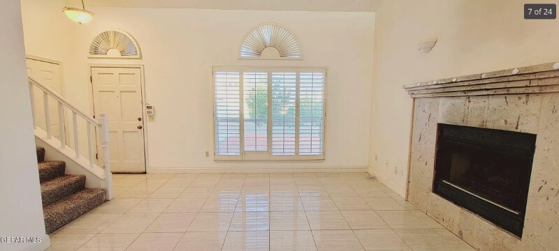 Building Photo - 1158 Hunters Ridge Pl