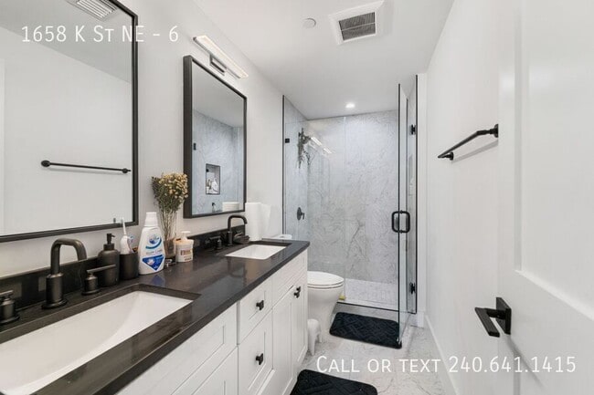 Building Photo - 1658 K St NE