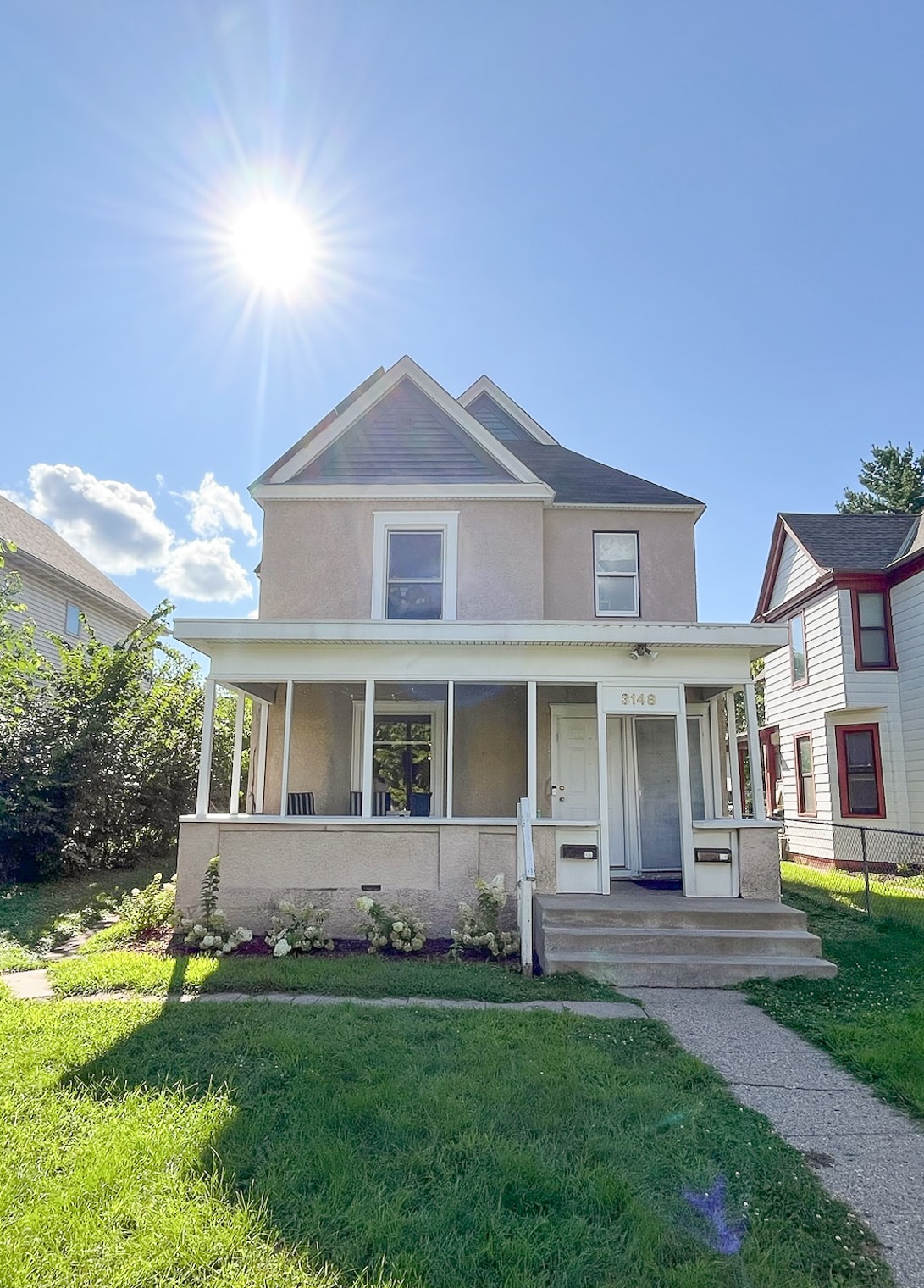 Building Photo - 3148 Columbus Ave