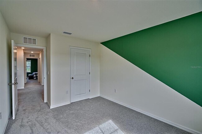 Building Photo - 1100 NW 248th Wy
