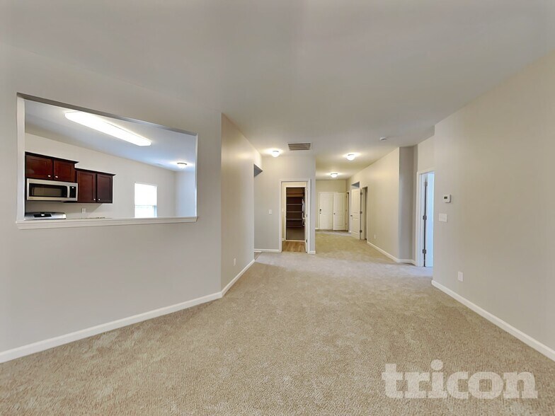 Building Photo - 38 Ponders Rd