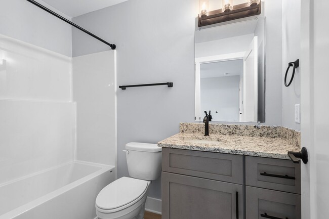 Building Photo - Brand New Townhome! End Unit! Catawba Vall...