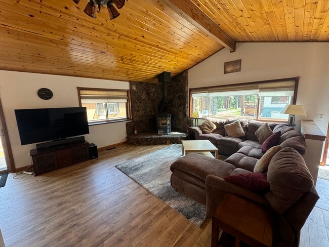 Building Photo - 1103 Sundown Trail