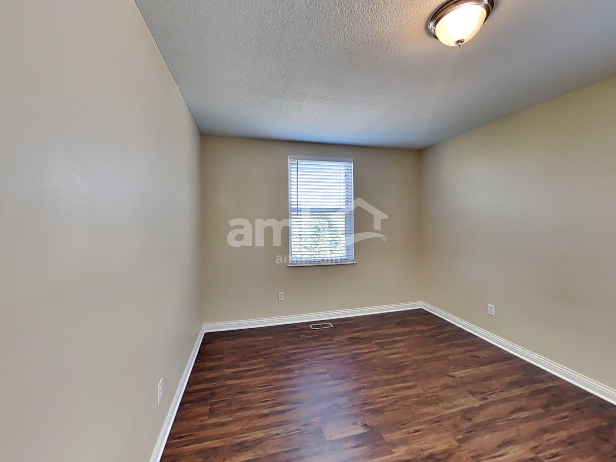 Building Photo - 328 Timbersmith Dr