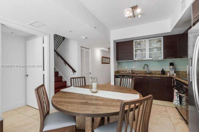 Building Photo - 41 SE 5th St